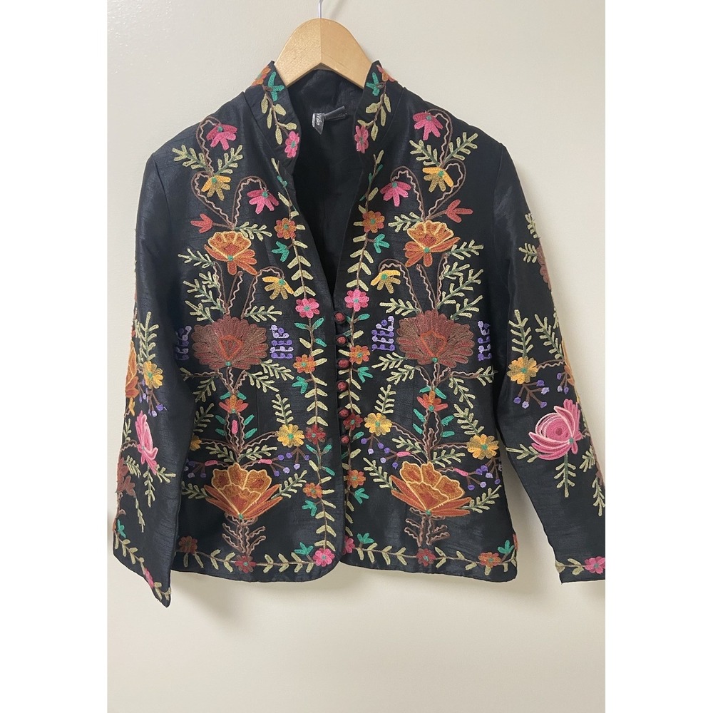 ANU Lavishly Embroidered Black Floral Jacket Boho Art To Wear Women's Small